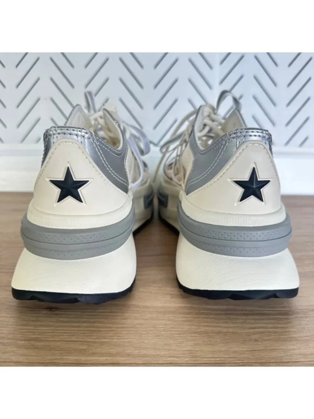 Converse ⭐converse run